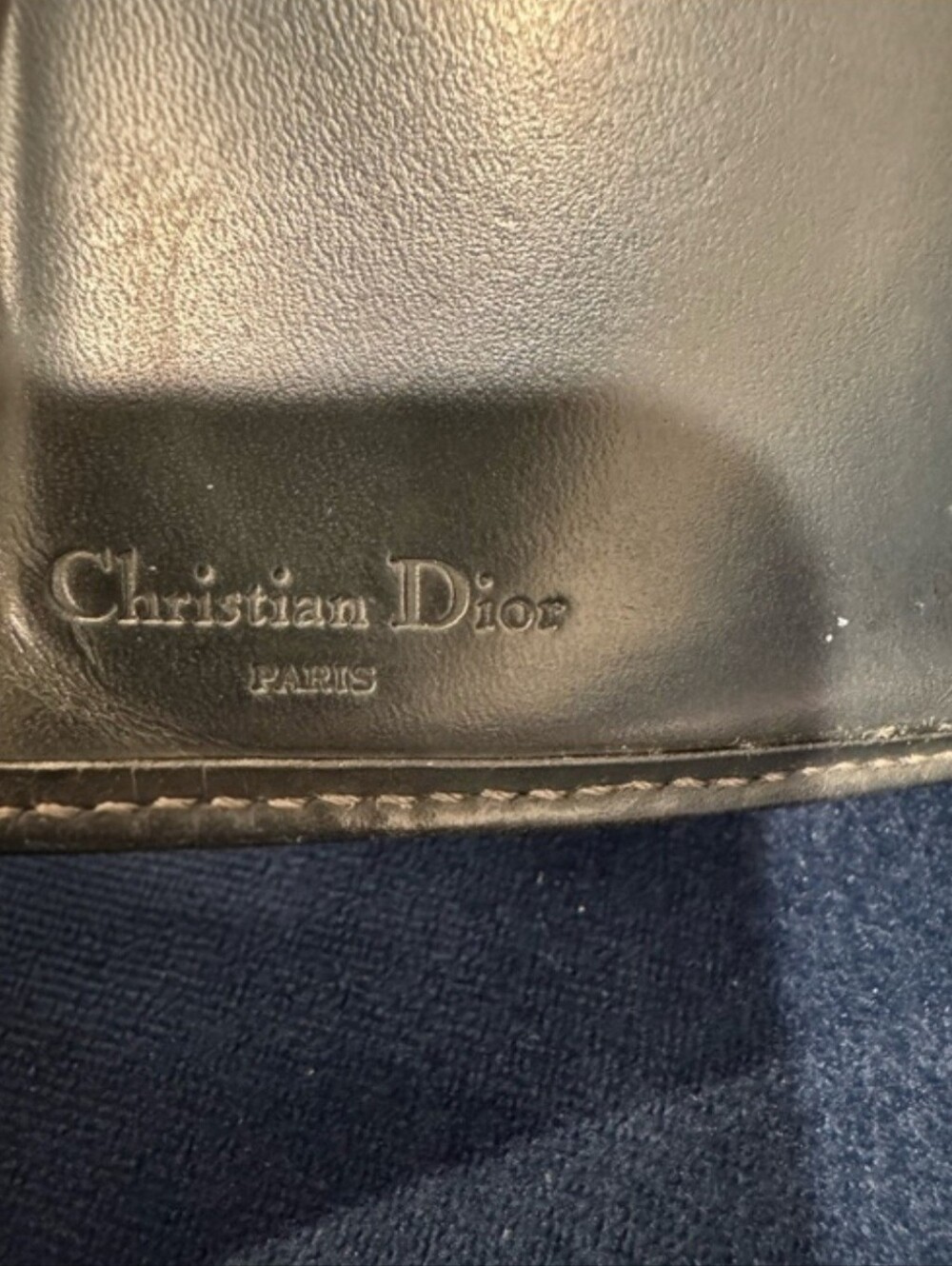 Christian Dior Trotter Canvas Compact Wallet, Great Vintage Cond, Sz 4.25" x 4" - Picture 10 of 16